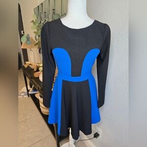 Finders Keepers Black and Blue Long Sleeve Open Back Mini Dress Size S